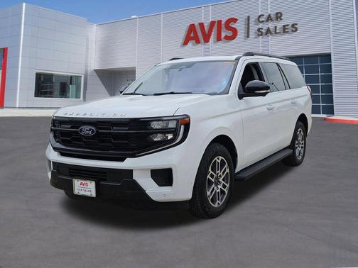 Oxford White 2025 Ford Expedition Active