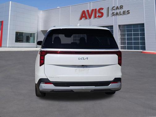 2025 Kia Carnival LXS