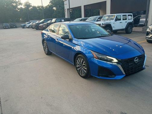 Bluestone Pearl 2025 Nissan Altima 2.5 SV