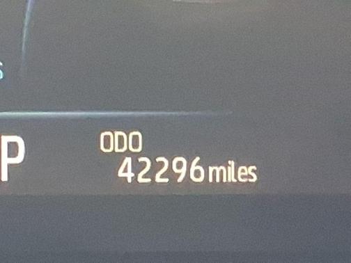 2025 Toyota Sienna LE