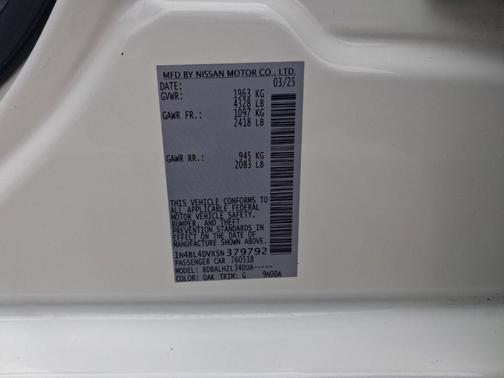Glacier White 2025 Nissan Altima 2.5 SV