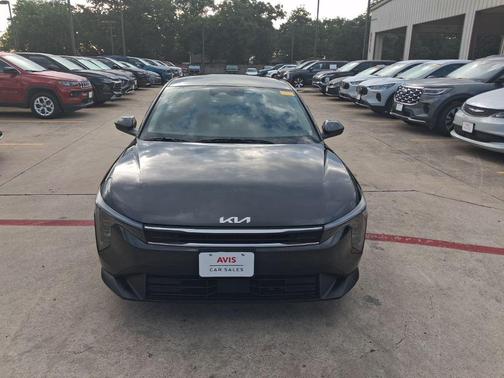 Interstellar Gray 2025 Kia K4 LXS