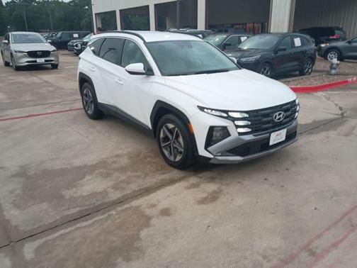 White Pearl 2025 Hyundai TUCSON SEL