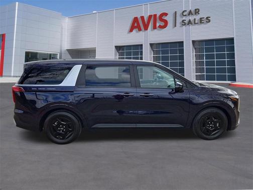 2025 Kia Carnival LXS