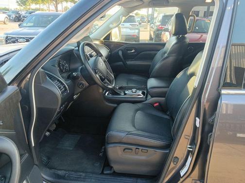 Anthracite Gray 2024 INFINITI QX80 Luxe