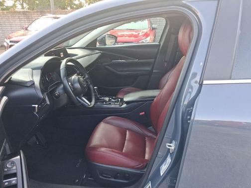 Polymetal Gray Metallic 2025 Mazda CX-30 2.5 S Carbon Edition