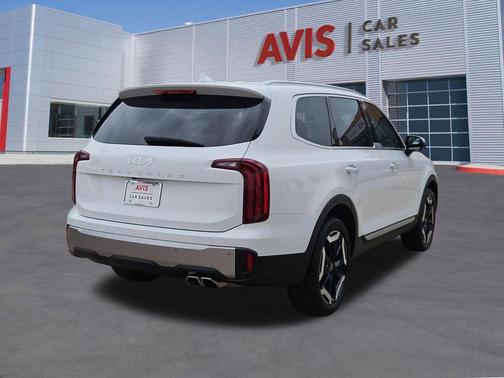Glacial White Pearl 2025 Kia Telluride S