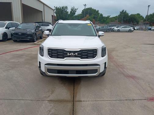 Glacial White Pearl 2025 Kia Telluride S