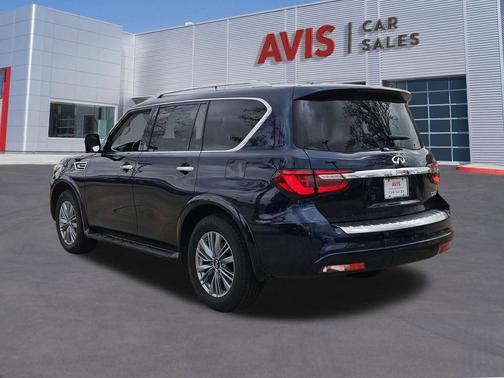 2024 INFINITI QX80 Luxe