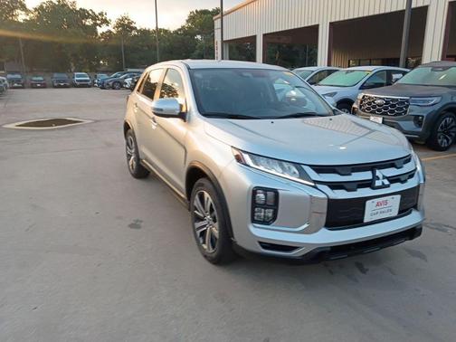 Alloy Silver Metallic 2025 Mitsubishi Outlander Sport SE
