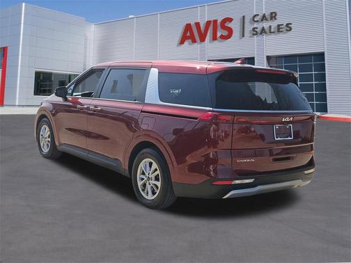 2024 Kia Carnival LX
