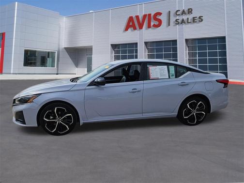 2025 Nissan Altima SR AWD