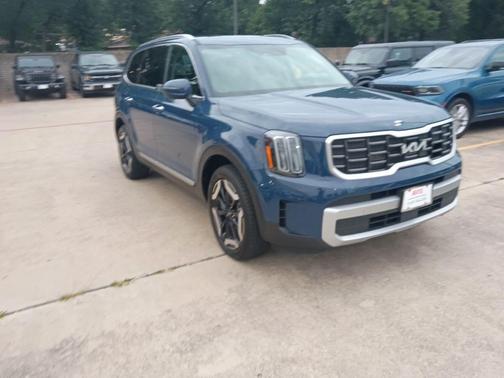 Midnight Lake Blue 2025 Kia Telluride S