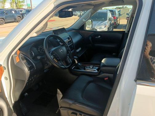 Aspen White Tricoat 2023 Nissan Armada SL 2WD