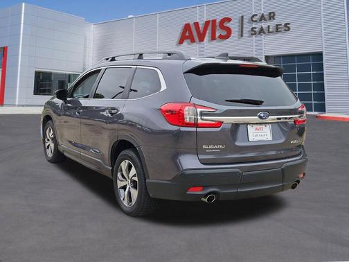 Magnetite Gray Metallic 2025 Subaru Ascent Premium 7-Passenger