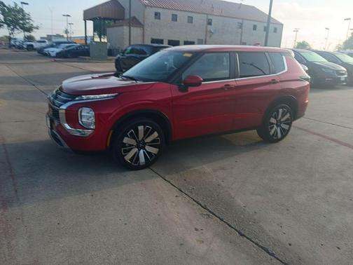 2025 Mitsubishi Outlander SE 2.5 2WD