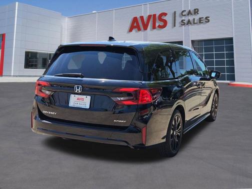 Crystal Black Pearl 2025 Honda Odyssey Sport-L