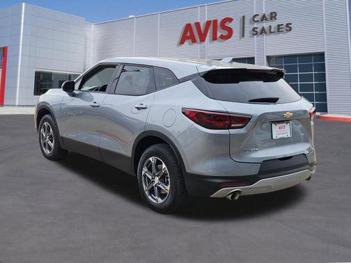 Sterling Gray Metallic 2025 Chevrolet Blazer 2LT