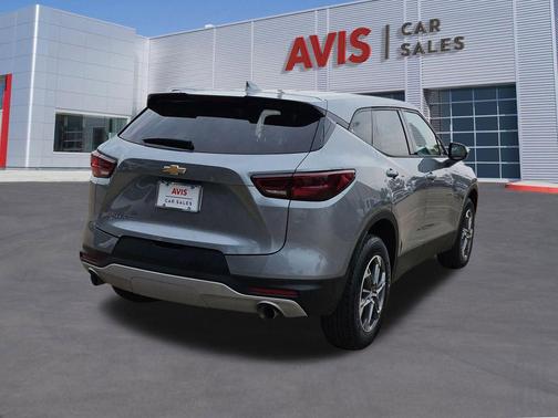 Sterling Gray Metallic 2025 Chevrolet Blazer 2LT
