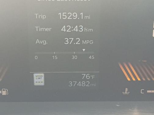 Snow White Pearl 2025 Kia K4 LXS
