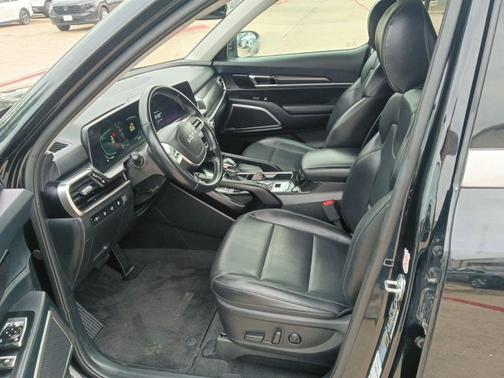 Ebony Black 2025 Kia Telluride S