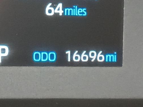 Ice Cap 2025 Toyota Corolla LE