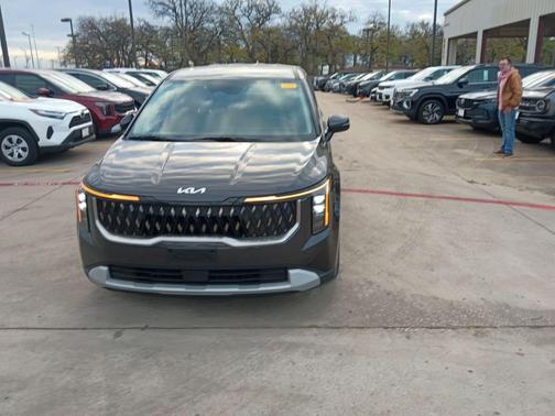 2025 Kia Carnival LXS