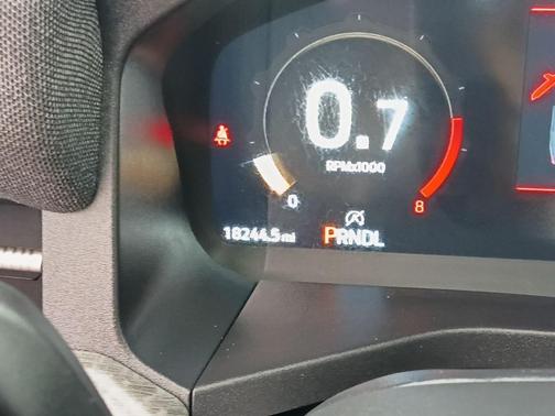 White Metallic 2025 Ford Explorer Platinum