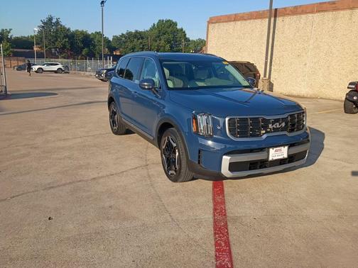 Midnight Lake Blue 2025 Kia Telluride S