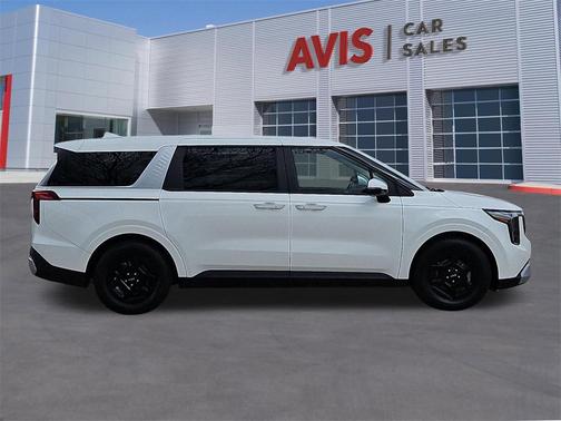 2025 Kia Carnival LXS
