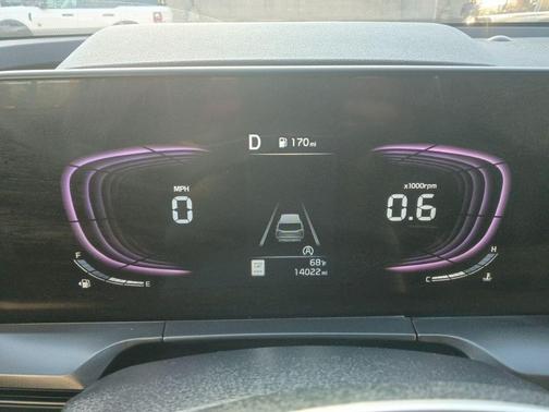 Everlasting Silver 2025 Kia Telluride S