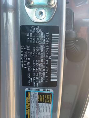 Everlasting Silver 2025 Kia Telluride S