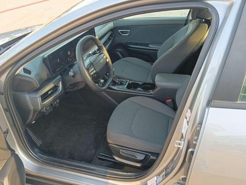 Steel Gray 2025 Kia K4 LXS