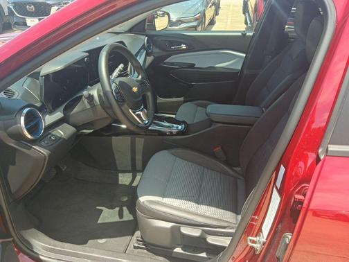 Crimson 2025 Chevrolet Trax LT