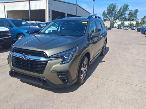 Green Metallic 2025 Subaru Ascent Premium 7-Passenger