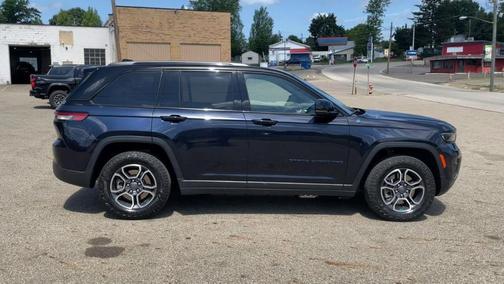 2024 Jeep Grand Cherokee 4xe Trailhawk