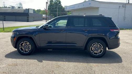 2024 Jeep Grand Cherokee 4xe Trailhawk