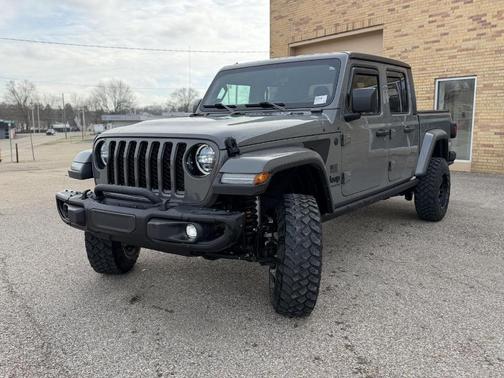 2023 Jeep Gladiator Sport