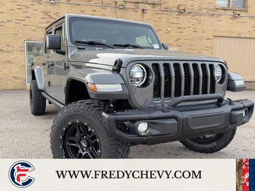 2023 Jeep Gladiator Sport