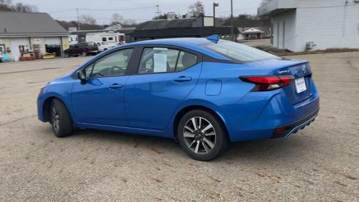 2023 Nissan Versa 1.6 SV