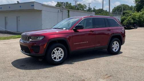 2023 Jeep Grand Cherokee Laredo