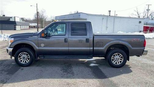 Photo 5 of 31 of 2016 Ford F-250 XLT