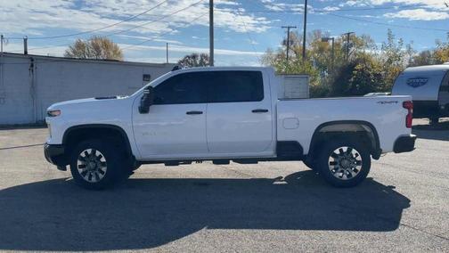 2024 Chevrolet Silverado 2500 Custom