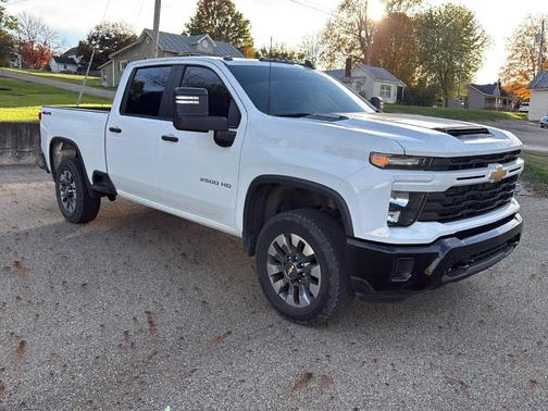 2024 Chevrolet Silverado 2500 Custom