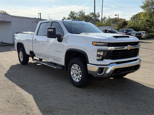 2024 Chevrolet Silverado 3500 LT