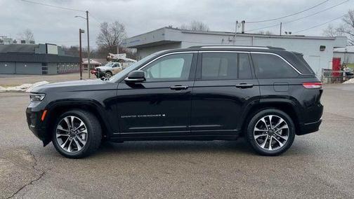 2023 Jeep Grand Cherokee Overland