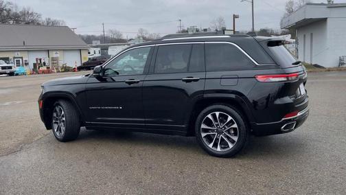 2023 Jeep Grand Cherokee Overland