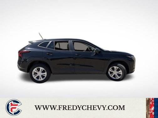 Mosaic Black Metallic 2024 Chevrolet Trax LS