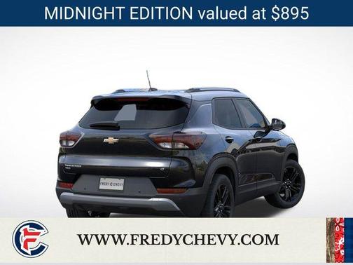 Mosaic Black Metallic 2026 Chevrolet Trailblazer LT
