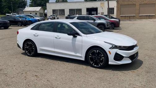 2023 Kia K5 GT-Line
